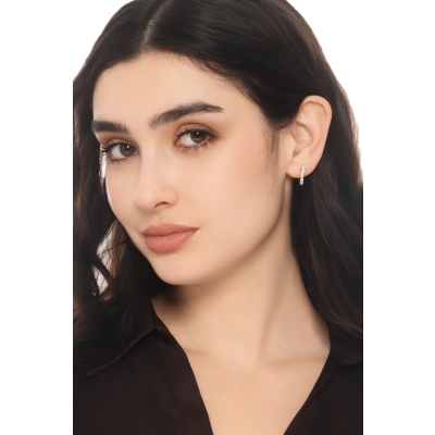 Orecchini cerchio diamanti e oro bianco 18k