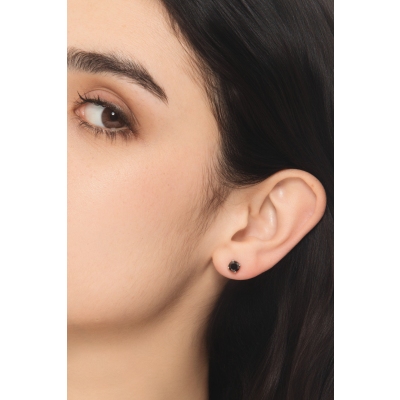 Monoorecchino punto luce in oro bianco 18k con diamante nero