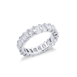 Anello eternity in oro bianco 18k con diamanti taglio smeraldo F VS