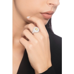 Anello con diamante taglio cushion fancy yellow 1.01ct GIA in oro bianco 18k e pavè in diamanti. PREZZO SU RICHIESTA. 2