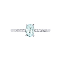 White gold 18k ring with a central aquamarine and diamonds shoulder set 2