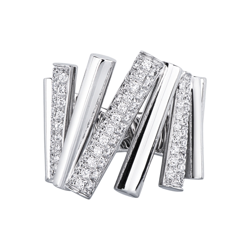 Anello in oro bianco 18k con tredici barrette alcune delle quali incastonate con diamanti