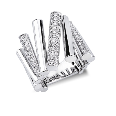 Anello in oro bianco 18k con tredici barrette alcune delle quali incastonate con diamanti