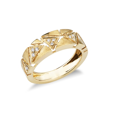 Anello in oro giallo 750 con diamanti e triangoli satinati