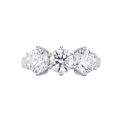 Anello trilogy in oro bianco 18k con diamanti IGI 3,00 ct