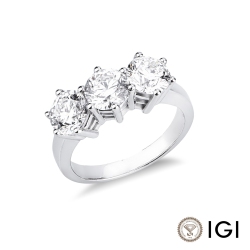 Anello trilogy in oro bianco 18k con diamanti IGI 3,00 ct