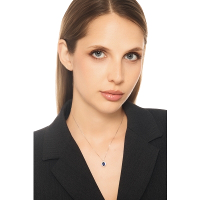 Collana contorno in oro bianco 18k con zaffiro blu e diamanti 
