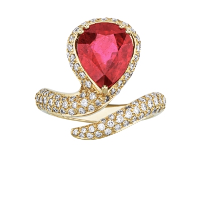 ANELLO CON BRILLANTI E GOCCIA IN RUBINO MM11X9