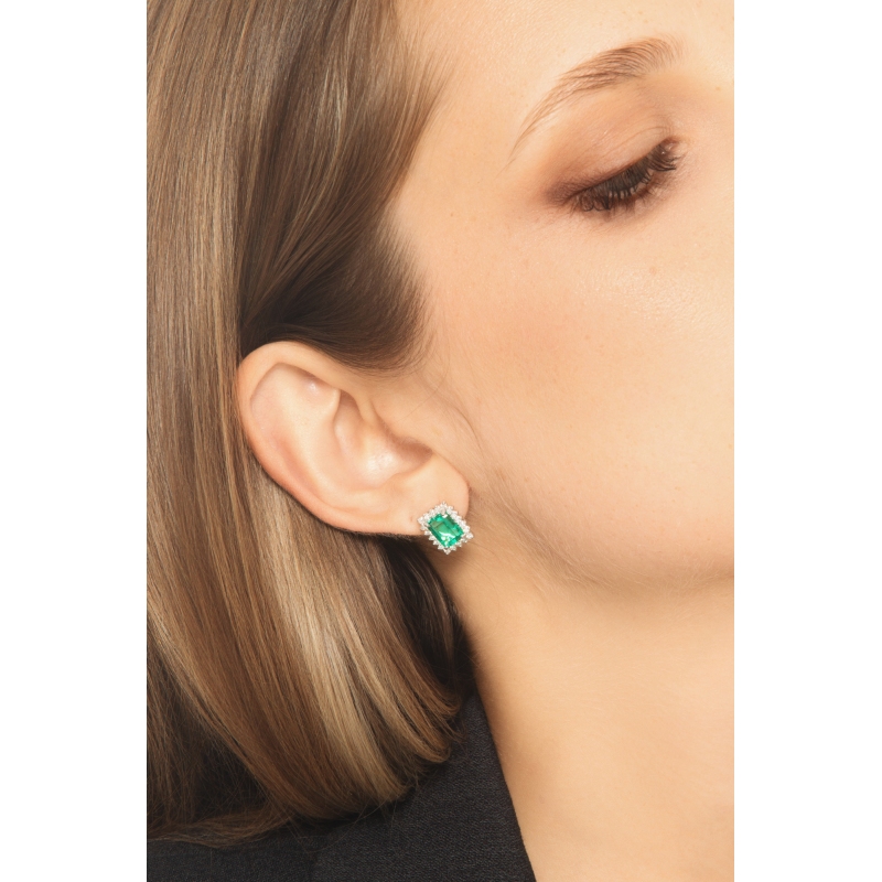 White gold 18k stud earrings with emeralds and diamonds 