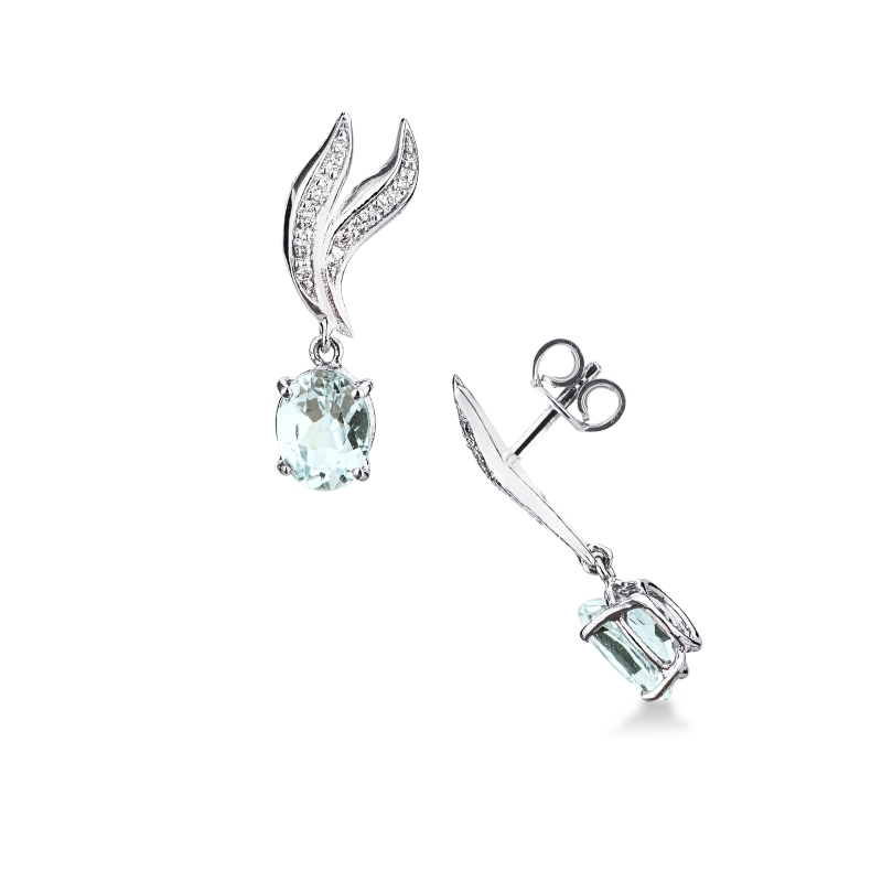 Orecchini acquamarina pendenti in oro bianco 18k con diamanti