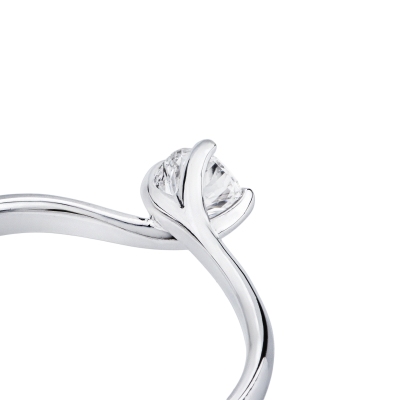 Solitario Abbraccio 0,25 ct in Oro Bianco 18k