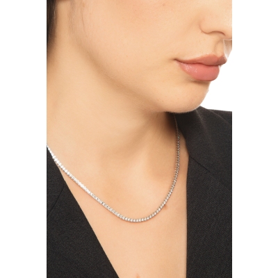 Collana tennis a piramide in oro bianco 18k con diamanti