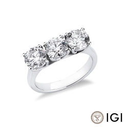 Anello trilogy lineare in oro bianco 18k con diamanti IGI, 3,00ct