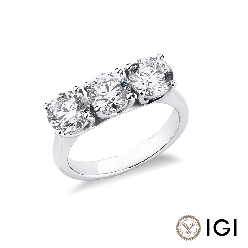 Anello trilogy lineare in oro bianco 18k con diamanti IGI, 3,00ct