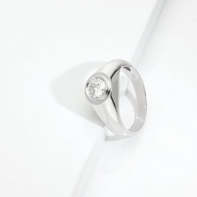 Solitario uomo con diamante 0,70 ct oro bianco 18k