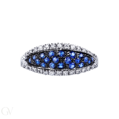 18k white gold ring with diamonds and blue sapphires 
