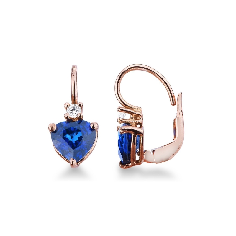 Orecchini in oro rosa 18k con zaffiri blu e diamanti.