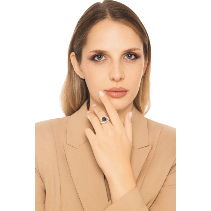 ANELLO CON FINTE NAVETTE IN BRILLANTI E ZAFFIRO OVALE MM9X7