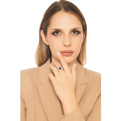 ANELLO CON FINTE NAVETTE IN BRILLANTI E ZAFFIRO OVALE MM9X7