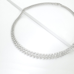 Girocollo semirigido in oro bianco 18k impreziosito da diamanti