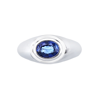 Anello solitario uomo in oro bianco 18k con zaffiro blu