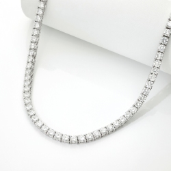 Girocollo tennis in oro bianco 18k con diamanti 