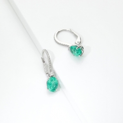 ORECCHINI MONACHELLA CON BRILLANTI E SMERALDI OVALI MM8X6, SIMILI A WORE7271