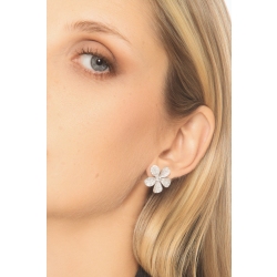 Orecchini fiore oro bianco 18k con diamanti  2