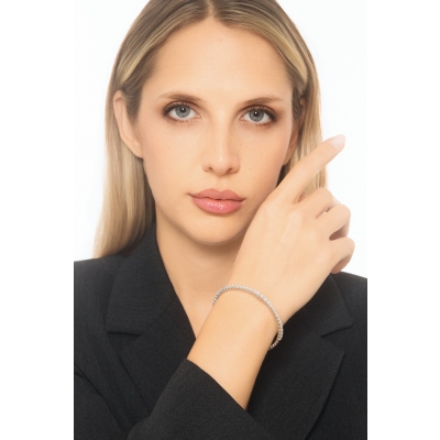 Bracciale semirigido in oro bianco 750 con diamanti a scalare