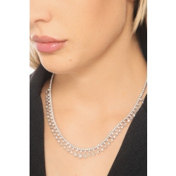 Girocollo tennis design in oro bianco 18k con griffe pendenti in diamanti 2