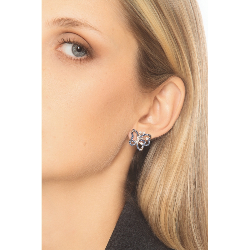 Orecchini farfalla in oro bianco 18k con zaffiri blu e diamanti