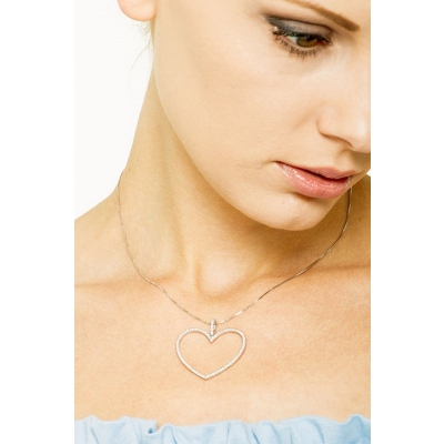 White gold 18k heart pendant with diamonds