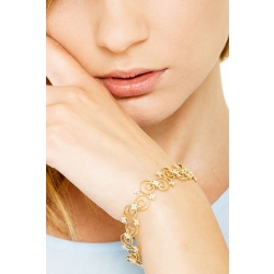 18k yellow gold fancy bracelet with diamonds 2