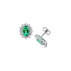 ORECCHINI CONTORNO 12BRILLANTI CON SMERALDO OVALE MM7X5