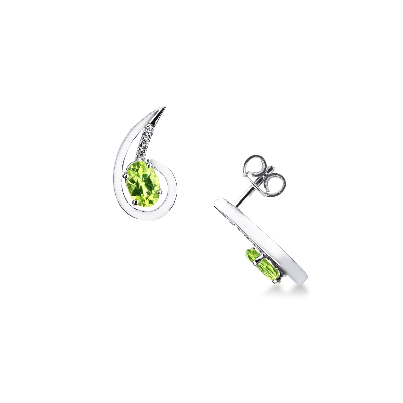Fancy earrings in 18k white gold with diamonds and peridots