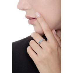 Anello acquamarina trilogy con diamanti in oro bianco 18k 2