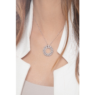 Collana a cerchio maglia groumette in oro bianco 18k con diamanti. Diametro circa 2.65 cm