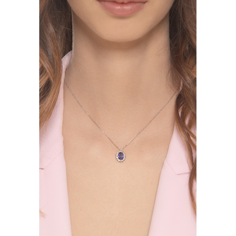 Necklace in white gold 18k with tanzanite and diamonds