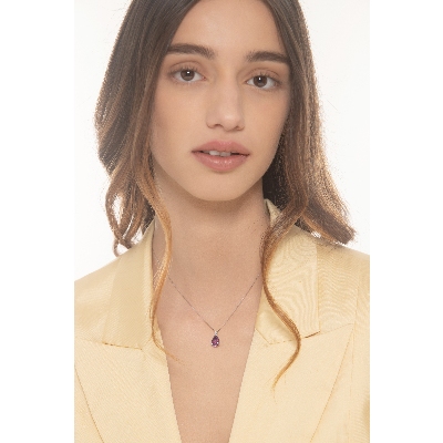 18k white gold necklace with amethyst and diamond