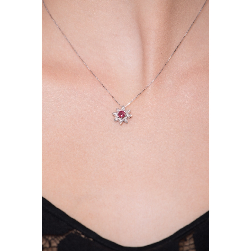 Necklace with pendant, central ruby and diamond petals