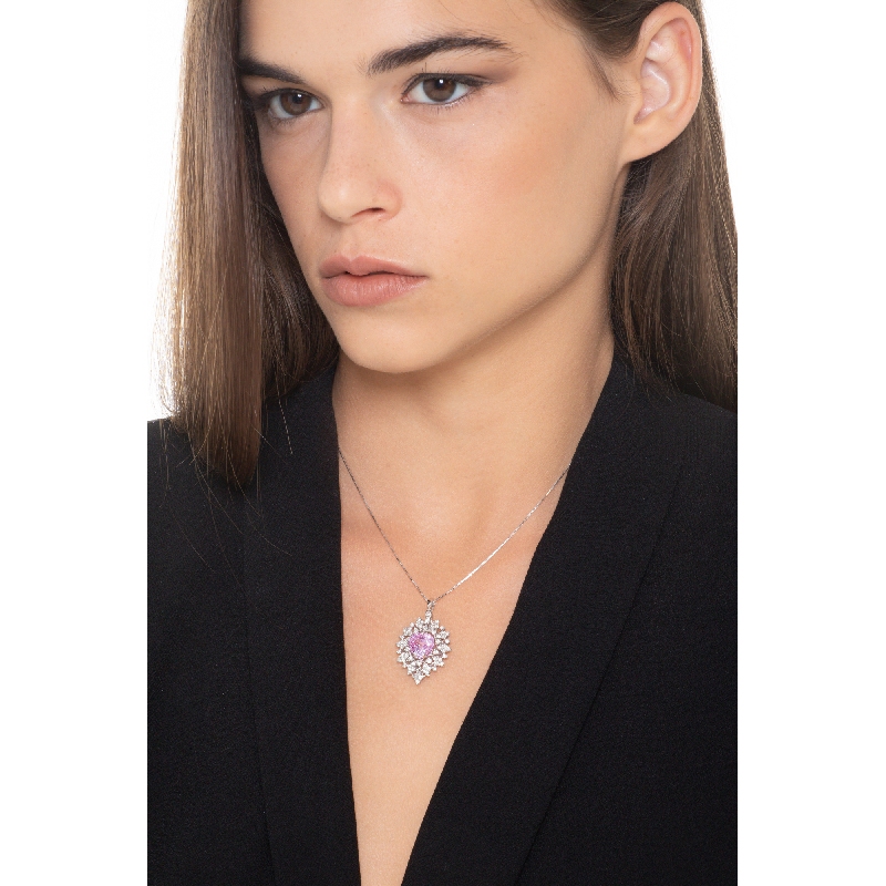 Halo necklace with pink sapphire and diamonds 