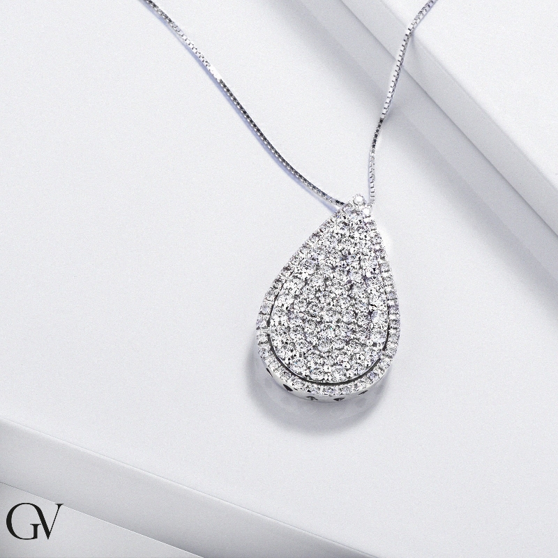 18k white gold pendant with diamond pavè