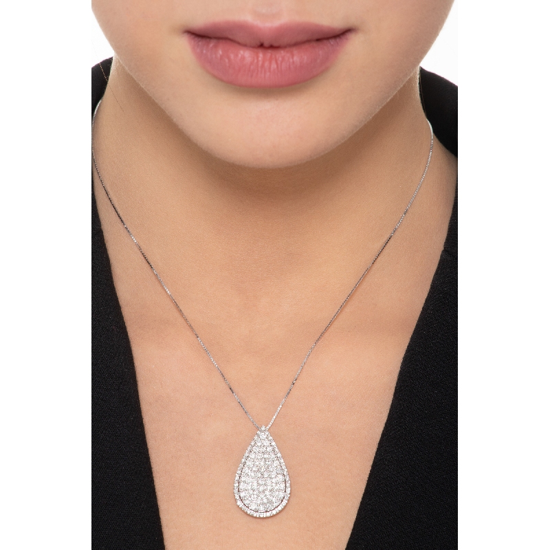 18k white gold pendant with diamond pavè