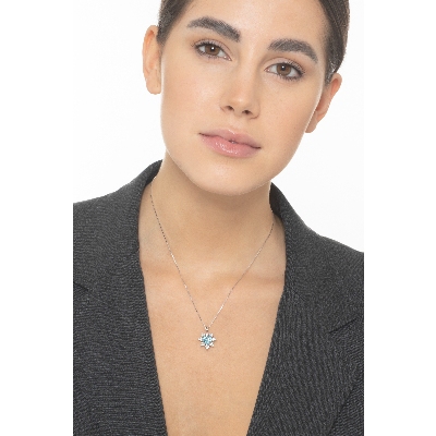 Necklace with pendant,central aquamarine and diamond petals 