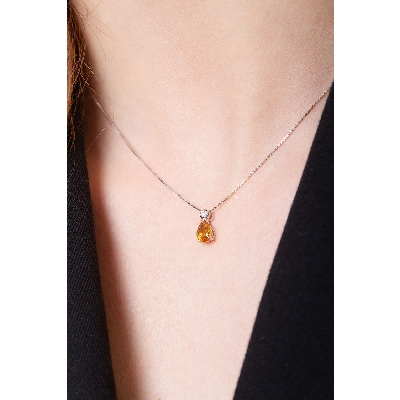 18k white gold necklace with diamond and pear cut citrine