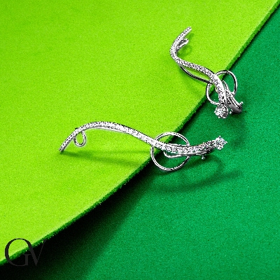 White gold 18k long drop earrings with diamonds