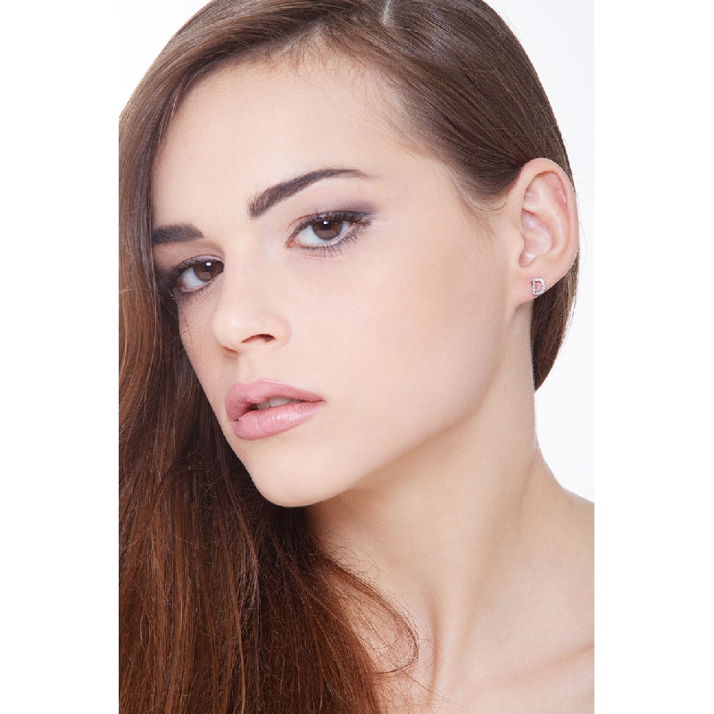 Mono orecchino in oro Bianco 18k con lettera D in diamanti