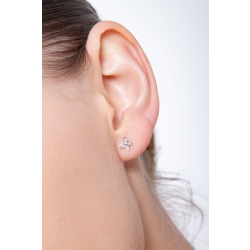 18k white gold butterfly earrings with diamonds 2