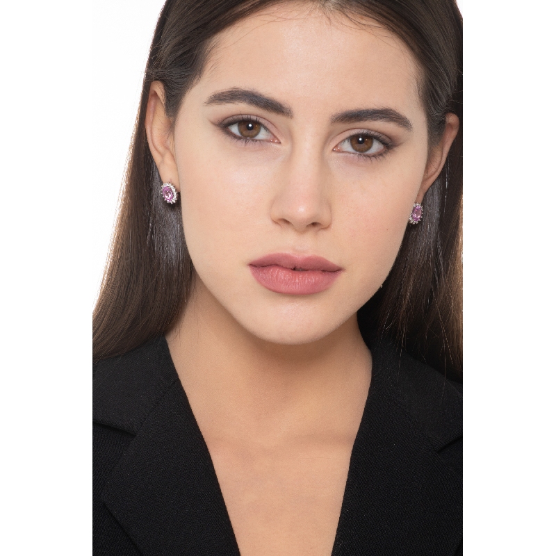 Orecchini contorno in oro bianco 18k con zaffiro rosa ovale e diamanti