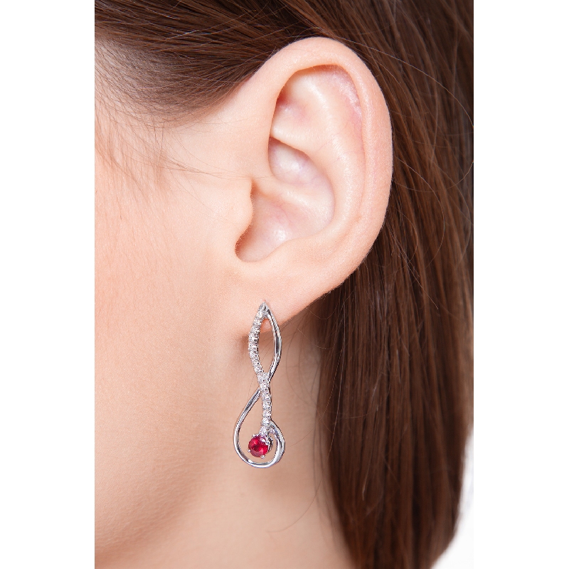 Earrings in white gold 18k with rubies and diamonds 